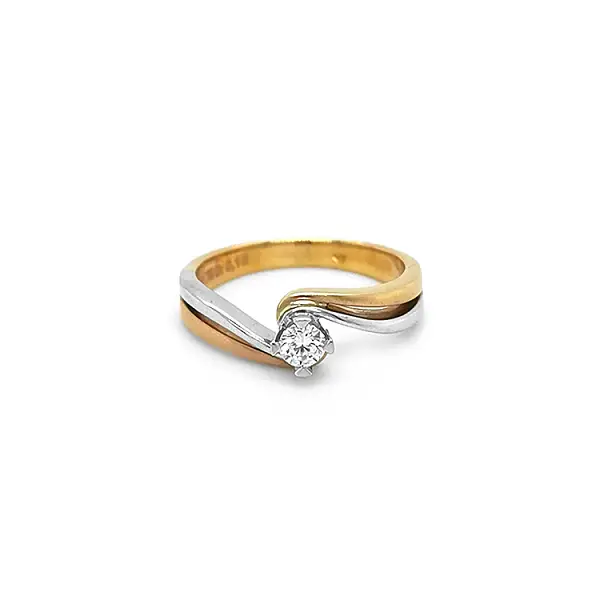 Gold Engagement Ring with Diamond