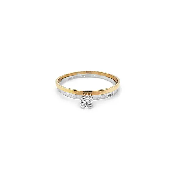 Gold Ring with Diamond