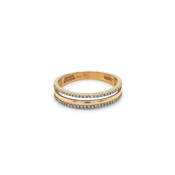Gold Ring with Diamonds