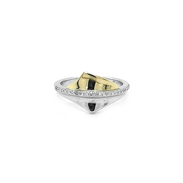 Gold Ring with Diamonds