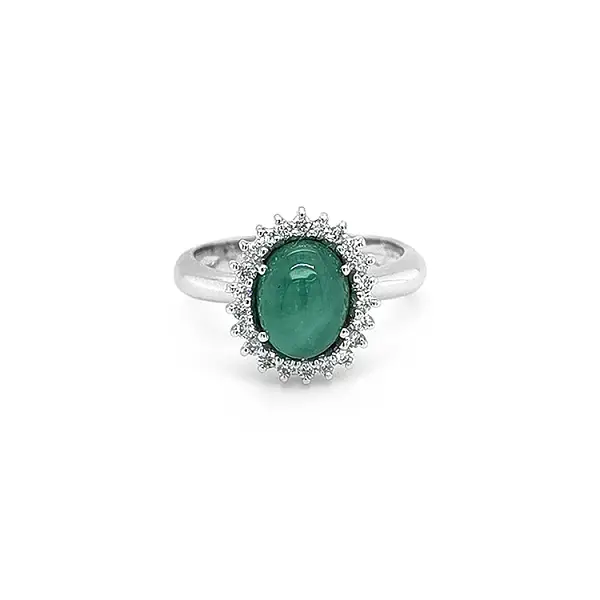 Gold Ring with Emerald and Diamonds