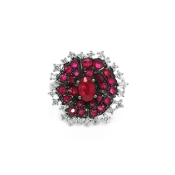 Gold Ring with Rubies and Diamonds