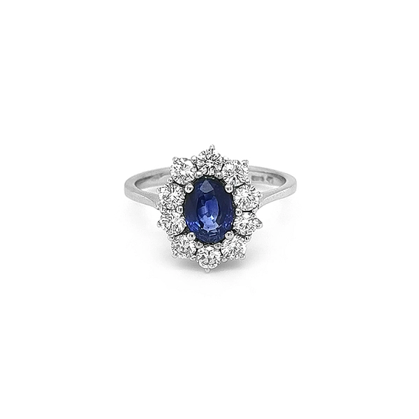 Gold Ring with Sapphire and Diamonds