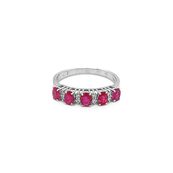 Gold Ring with Rubies and Diamonds