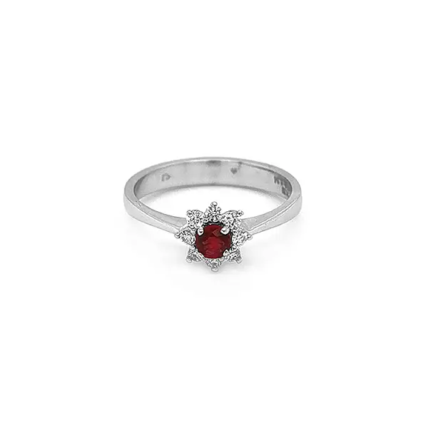 Gold Ring with Ruby and Diamonds