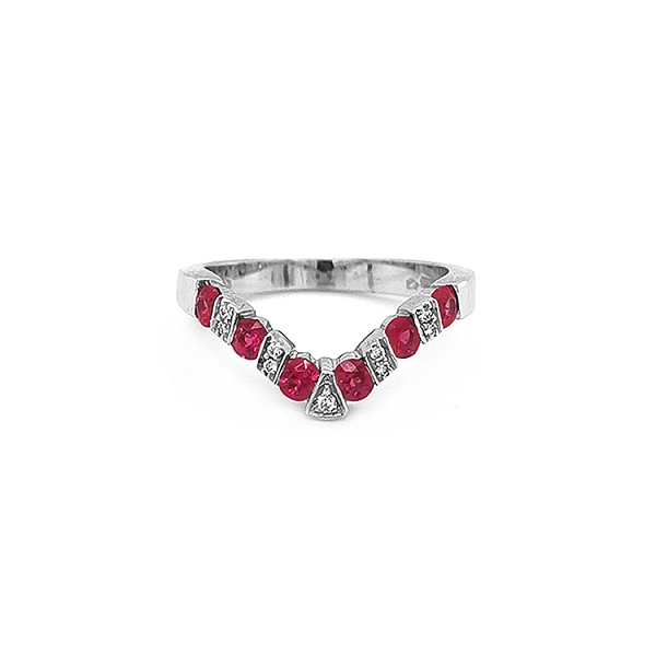 Gold Ring with Rubies and Diamonds
