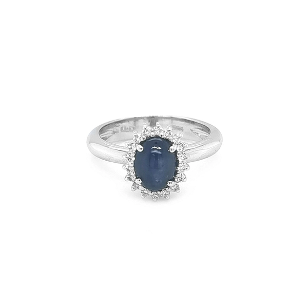 Gold Ring with Sapphire and Diamonds