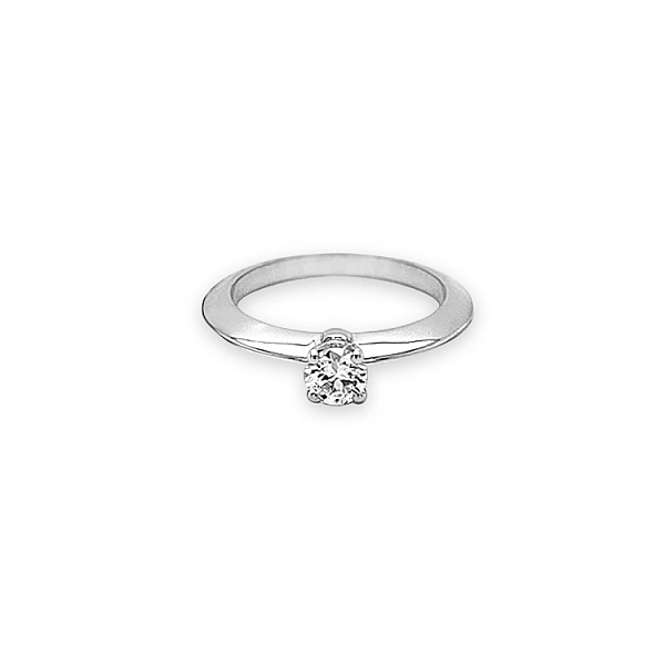 Gold Engagement Ring with Diamond