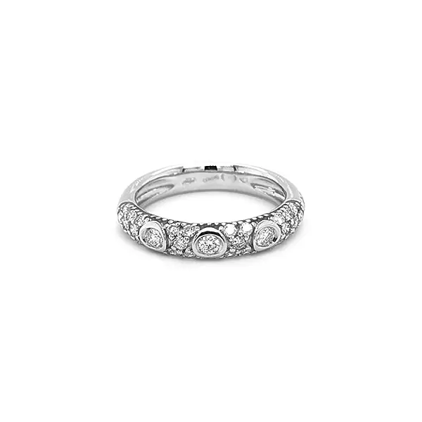 Gold Ring with Diamonds
