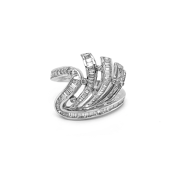 Gold Ring with Diamonds