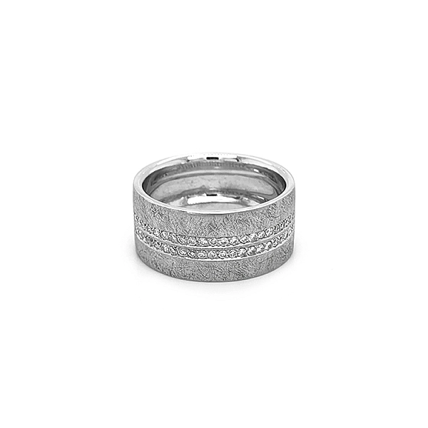 Gold Ring with Diamonds