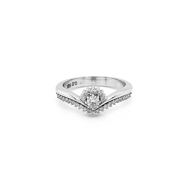 Gold Ring with Diamonds