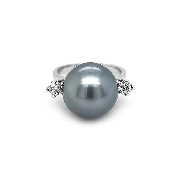 Gold Ring with Natural Pearl