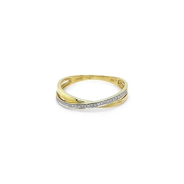 Gold Ring with Diamonds