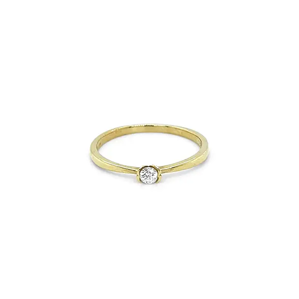 Gold Engagement Ring with Diamond