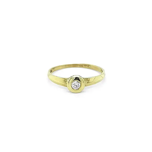 Gold Engagement Ring with Diamond