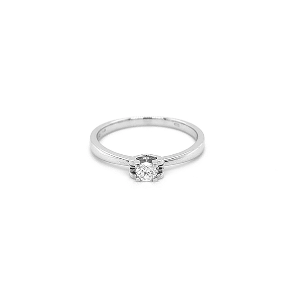 Gold Engagement Ring with Diamond
