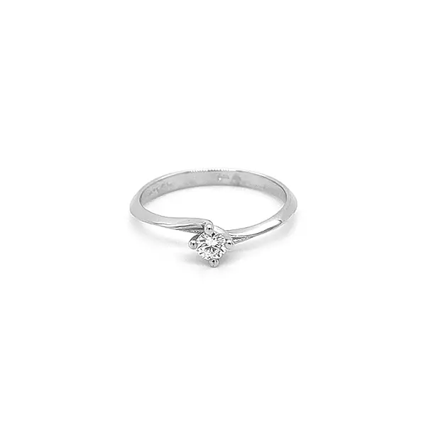 Gold Engagement Ring with Diamond