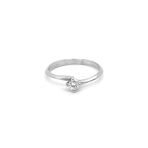 Gold Engagement Ring with Diamond