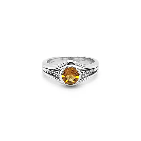 Gold Ring with Citrine and Diamonds