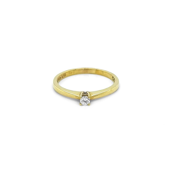 Gold Engagement Ring with Diamond