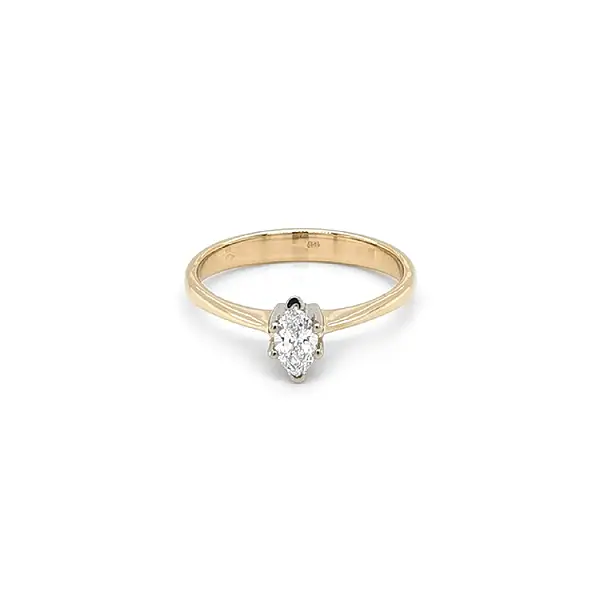 Gold Engagement Ring with Diamond