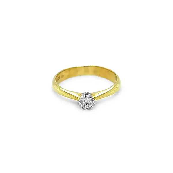 Gold Engagement Ring with Diamond