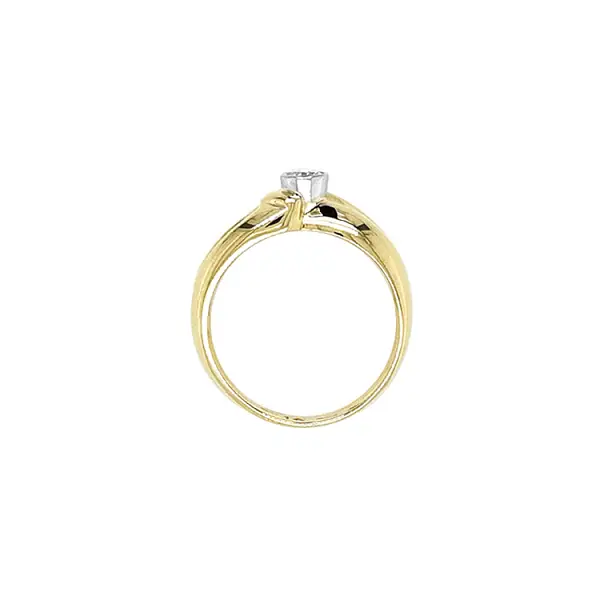 Gold Ring with Diamond