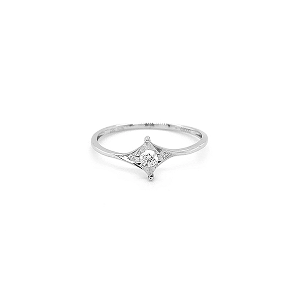 Gold Engagement Ring with Diamond
