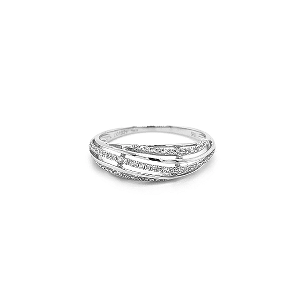 Gold Ring with Diamonds
