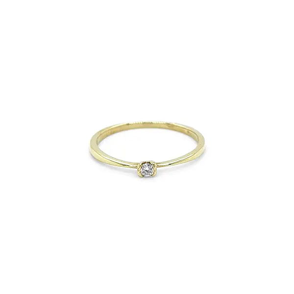 Gold Engagement Ring with Diamond