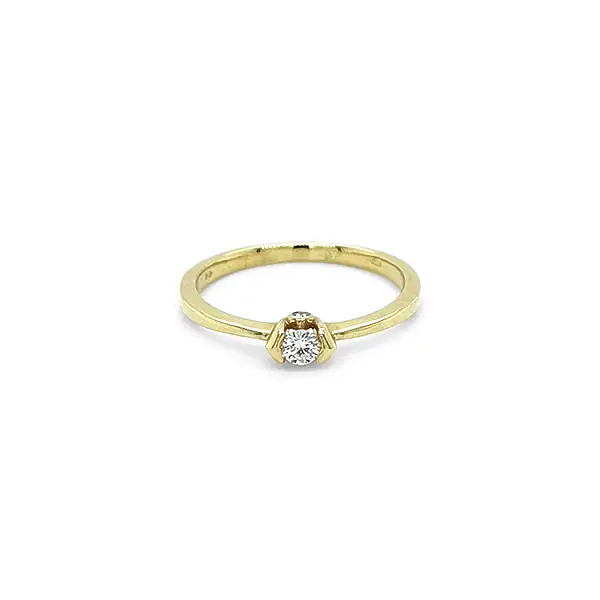 Gold Engagement Ring with Diamond
