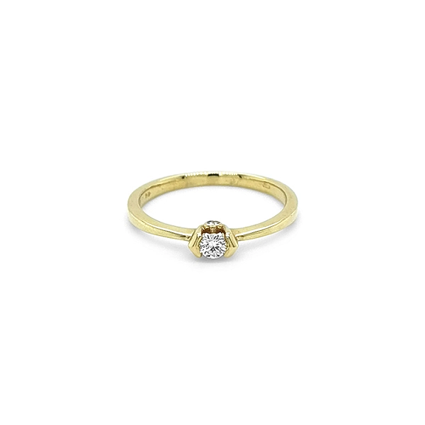 Gold Engagement Ring with Diamond