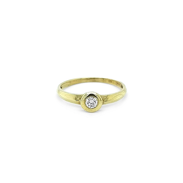 Gold Engagement Ring with Diamond
