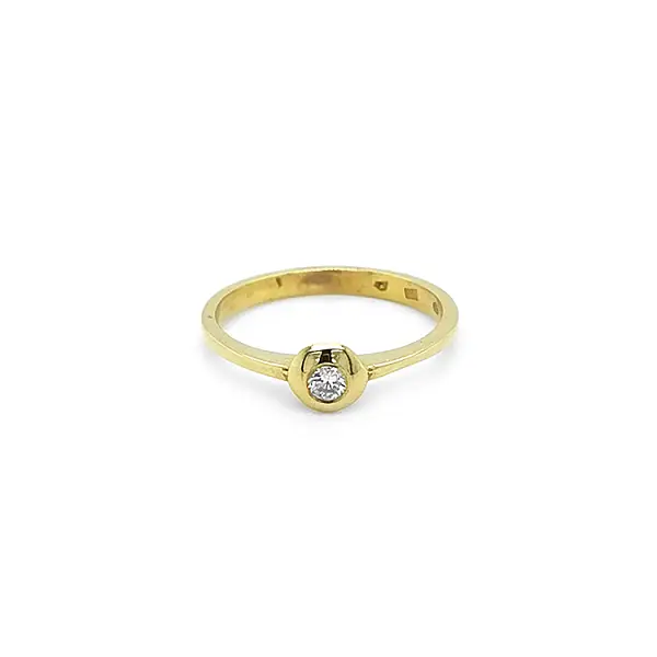 Gold Engagement Ring with Diamond