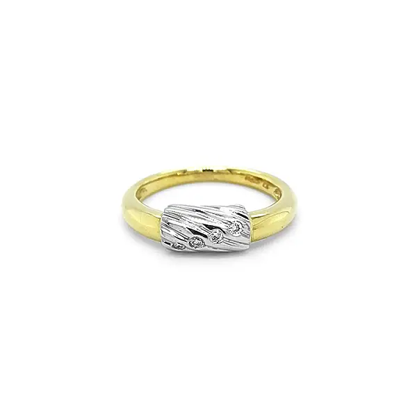 Gold Ring with Diamonds