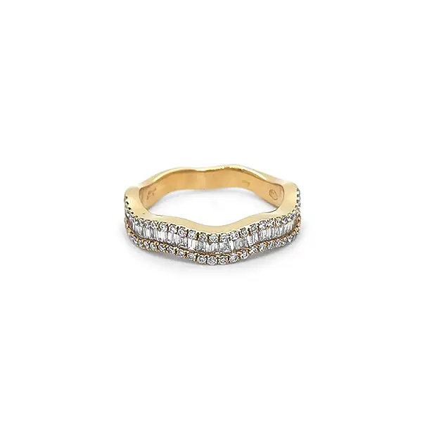 Gold Ring with Diamonds