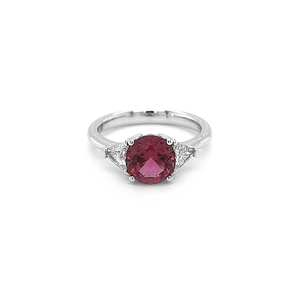 Gold Ring with Red Spinel and Diamonds