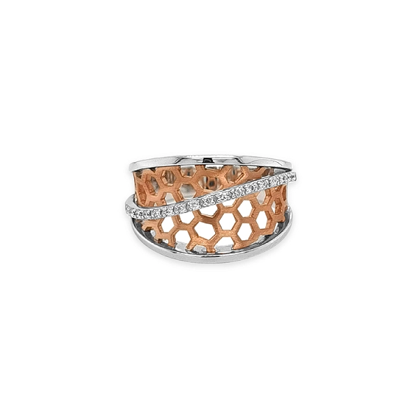 Gold Ring with Diamonds