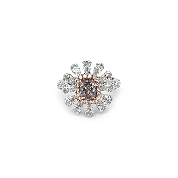 Gold Ring with Fancy Pink Diamond