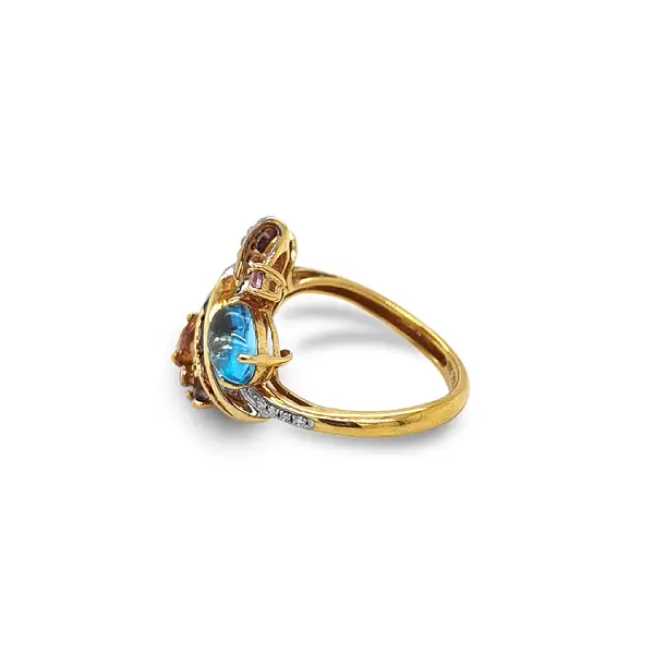 Gold Ring Semi precious stones and Diamonds