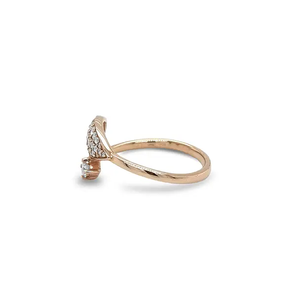 Gold Ring with Diamonds