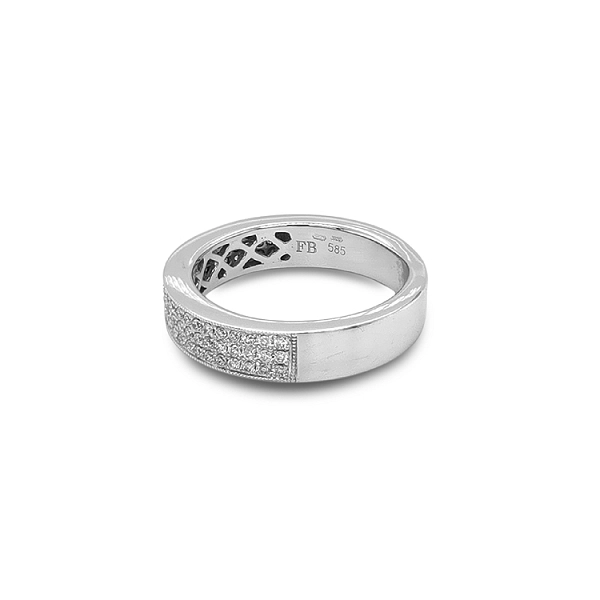 Gold Ring with Diamonds