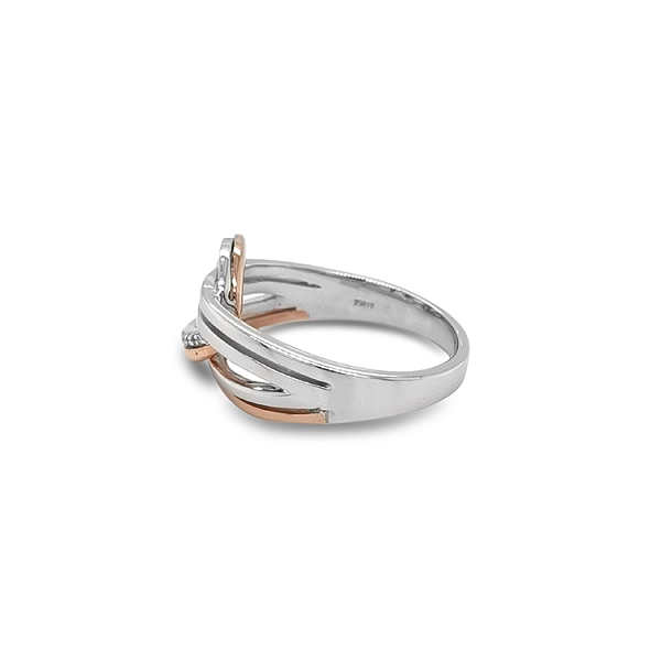 Gold Ring with Diamonds