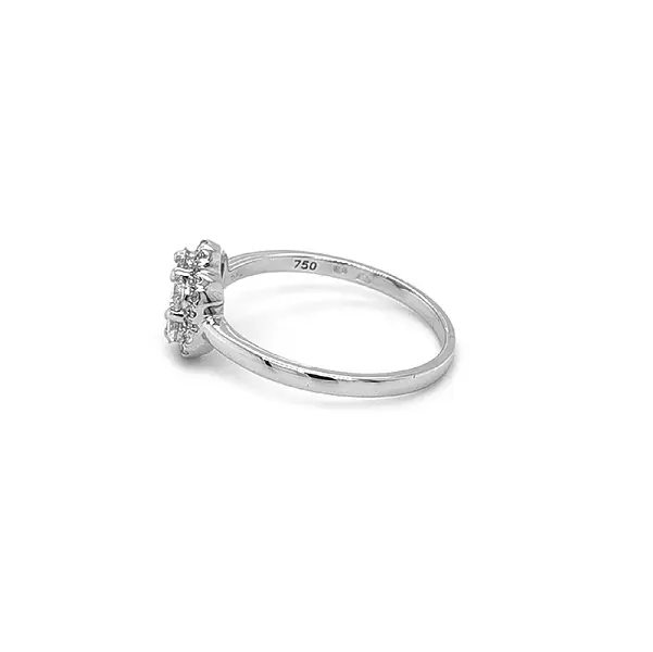 Gold Ring with Diamonds