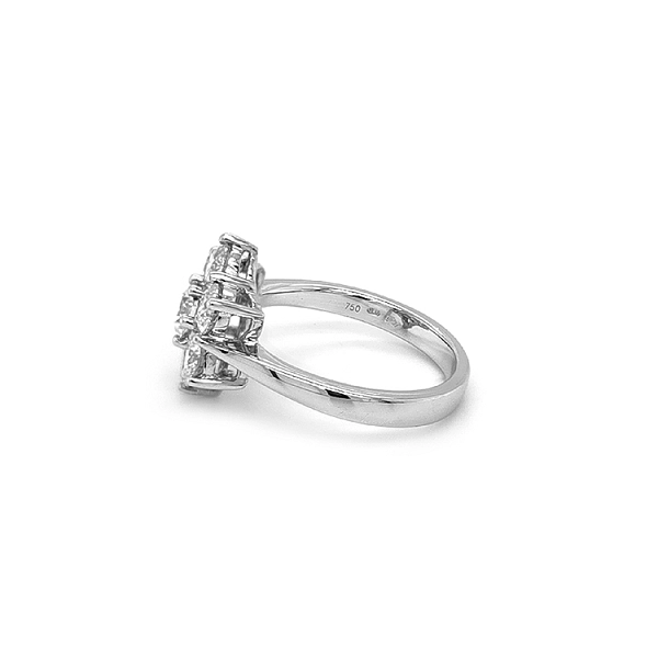 Gold Ring with Diamonds