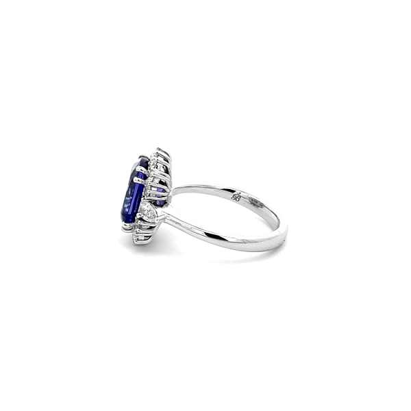 Diamond Ring with Tanzanite