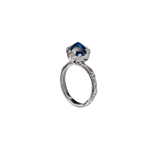 Gold Ring Carrera y Carrera Lia