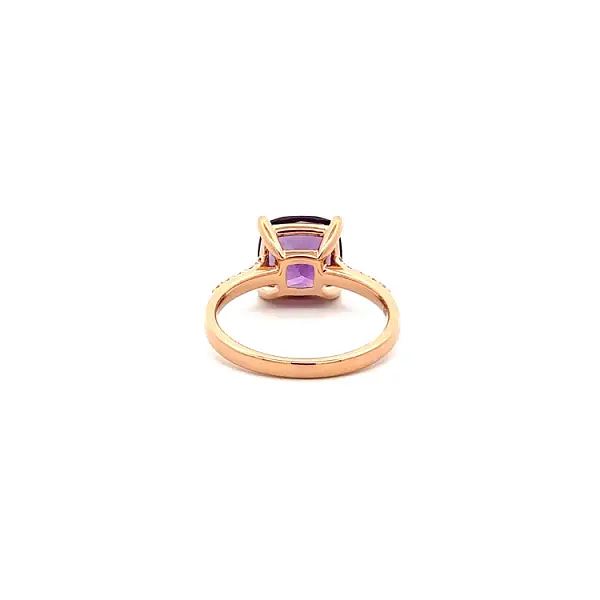 Gold Ring Amethyst and Diamonds