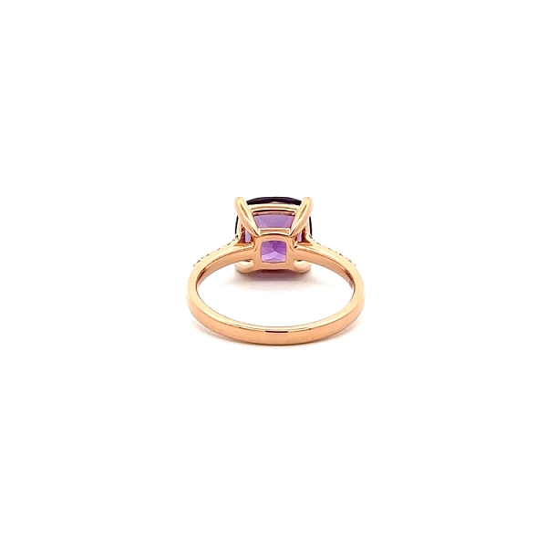 Gold Ring Amethyst and Diamonds